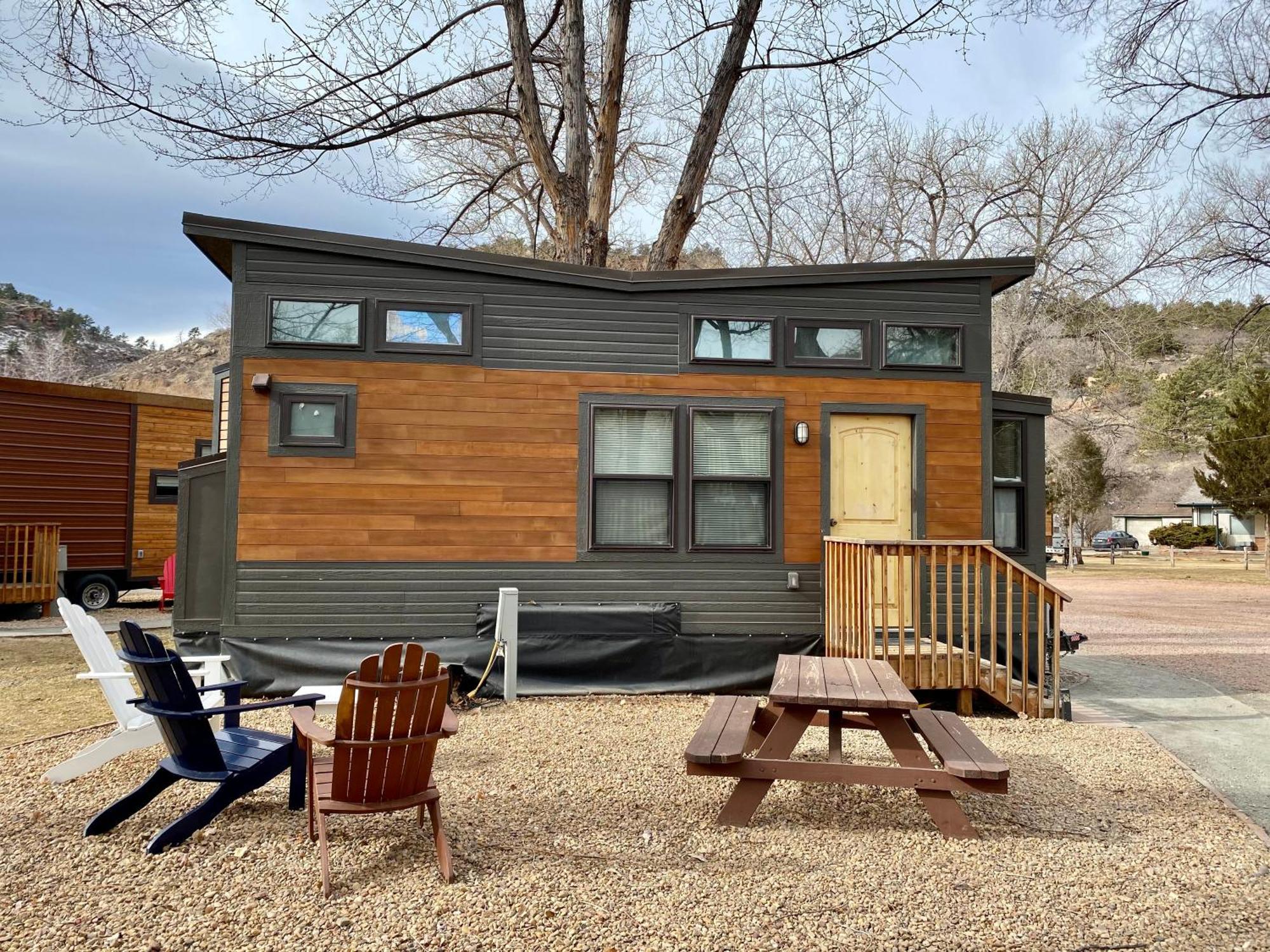 Weecasa Tiny Home Resort Lyons Rum bild