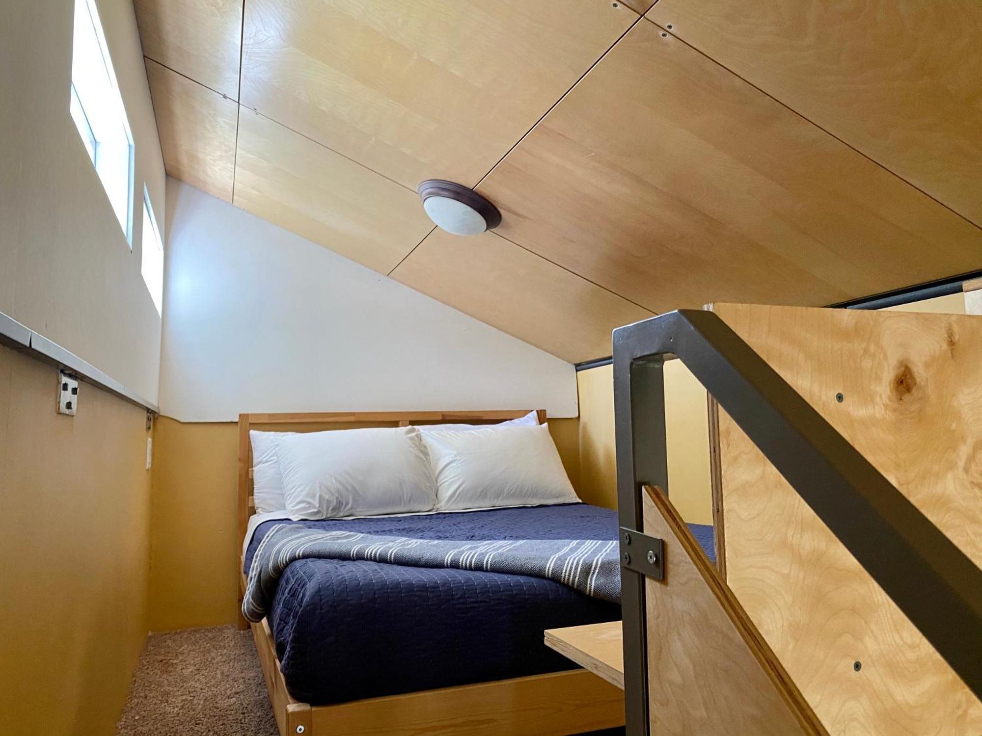 Weecasa Tiny Home Resort Lyons Rum bild